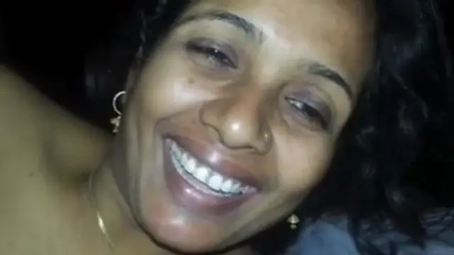 Beautiful desi bhabhi in hotel video