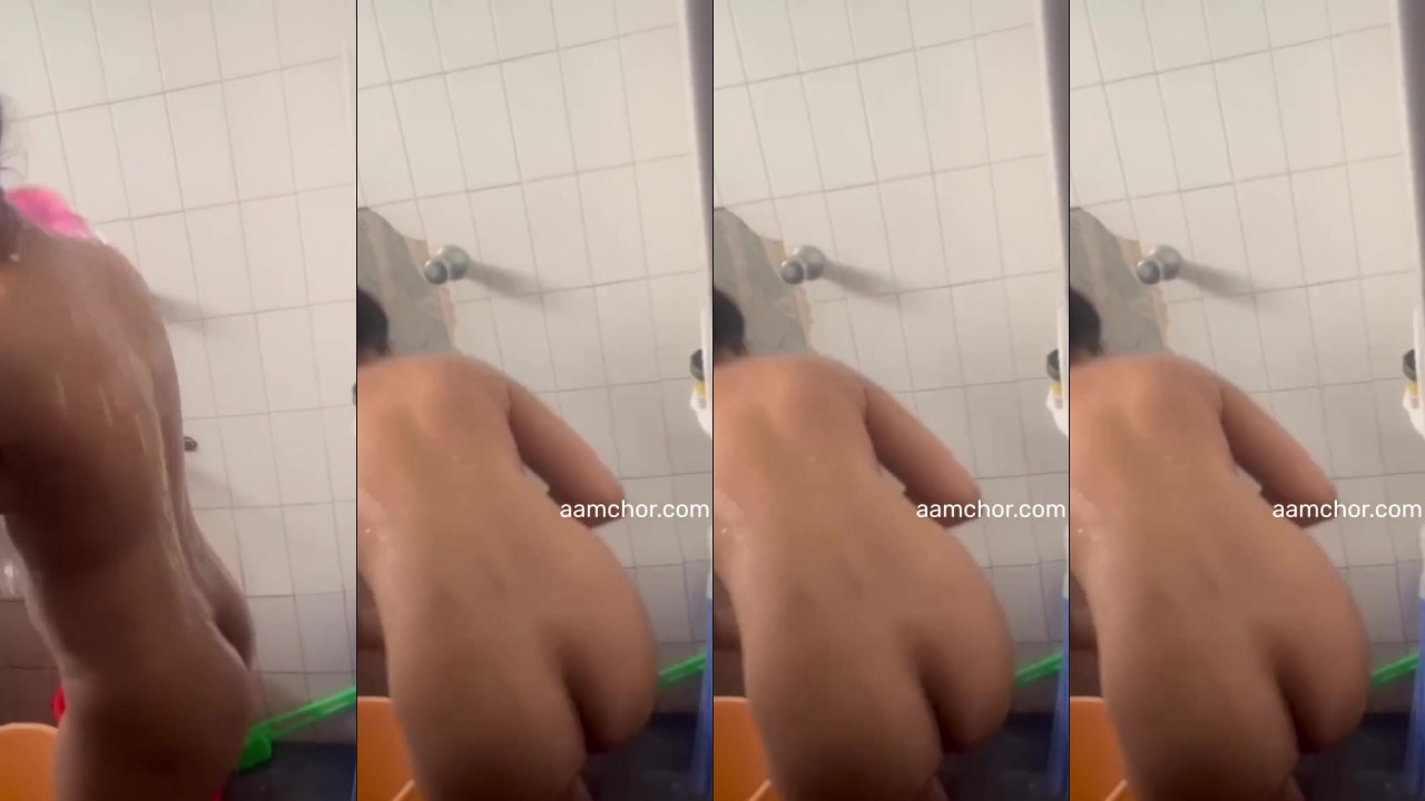 Intense Bathroom Shower Romance with Homemade Nude Hot Indian Girl [Pure Desi Romance]