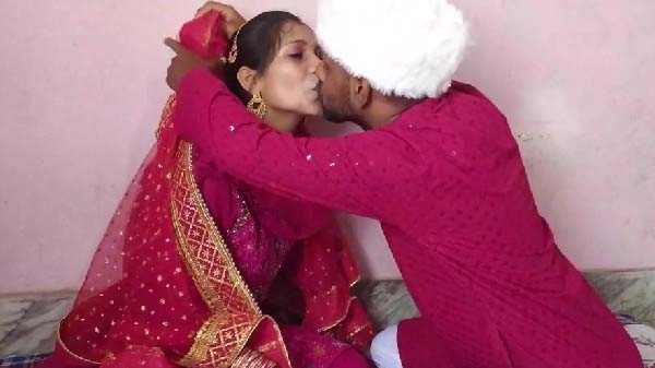 Blowjob dekar chut chatwai wife ne